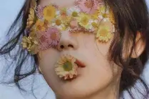 “曝林俊杰大嫂想吃绝户”登上热搜；林俊杰与大哥社交平台互相取关删除与大哥大嫂合影有爆料称联合闺蜜冒充其女友同学散布黑料