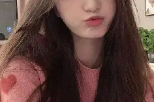 “假洋牌”优思益翻车事件：网红集体致歉背后的品牌包装术与流量陷阱