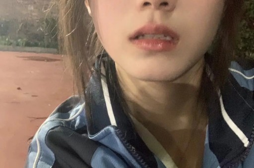 大尺度！打假网红出轨女粉丝照片曝光聊天记录不雅举报信实锤