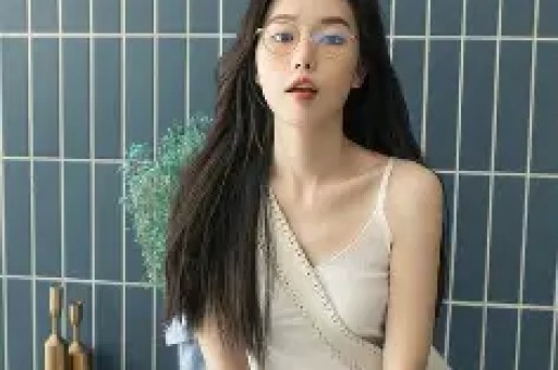 娱乐圈艺人再爆大瓜秦岚意外被牵连